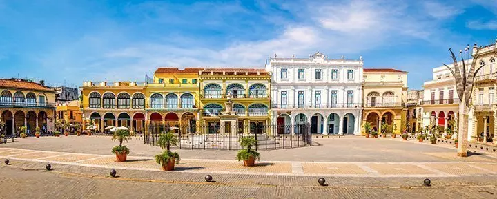 Plaza Vieja in Havanna, Kuba