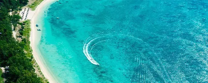 Luftaufnahme der Ostküste von Mauritius